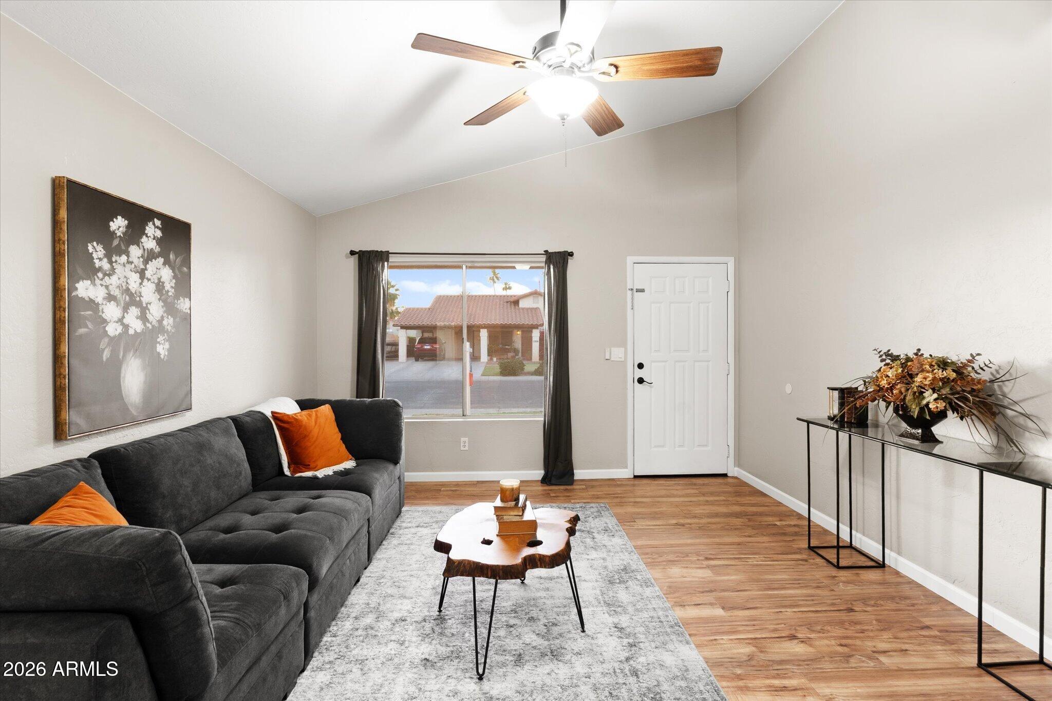 Silvergate 3, Unit 2 - Residential