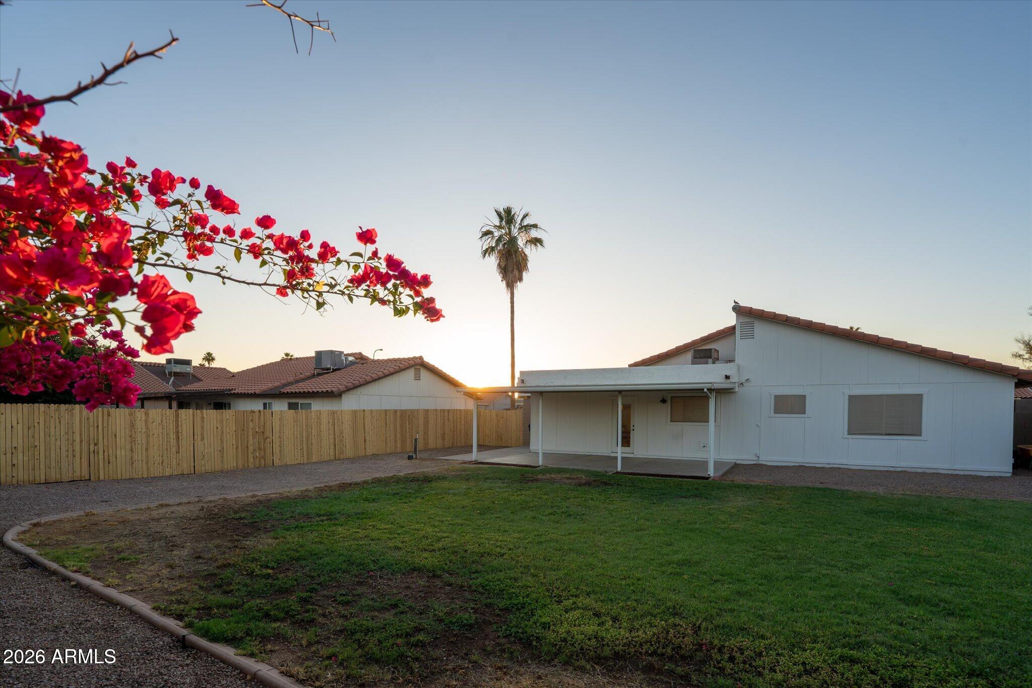 Silvergate 3, Unit 2 - Residential