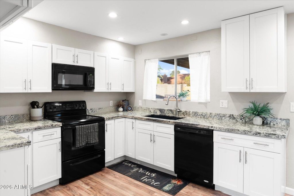 Photo of 2207 W Monroe Street, Chandler, AZ 85224 (MLS # 7028574)