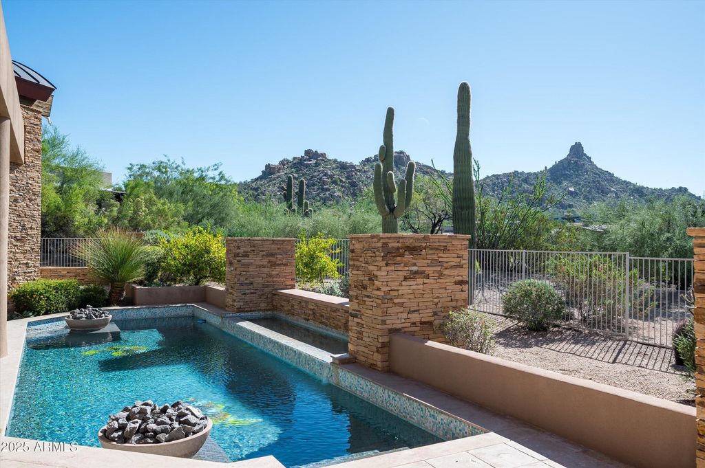 Photo of 9673 E Oberlin Way, Scottsdale, AZ 85262 (MLS # 6939203)