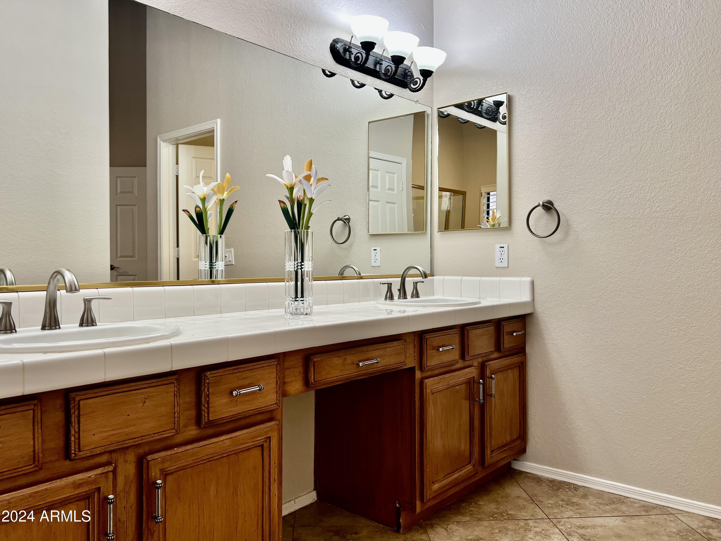 Scottsdale, Arizona 85255, United States, 2 Bedrooms Bedrooms, ,2 BathroomsBathrooms,Residential,Active,29900