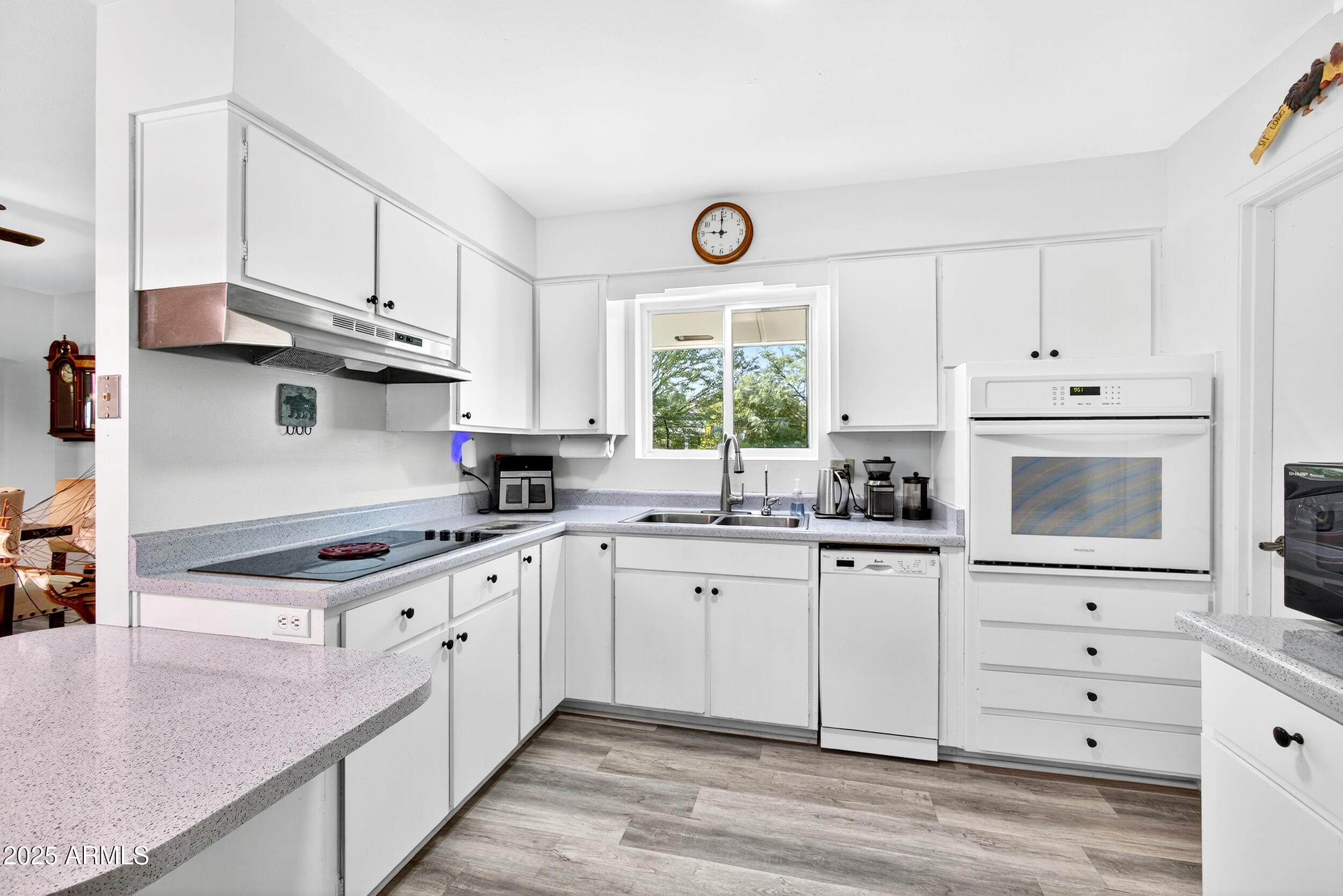 DREAMLAND VILLA 10 - Residential