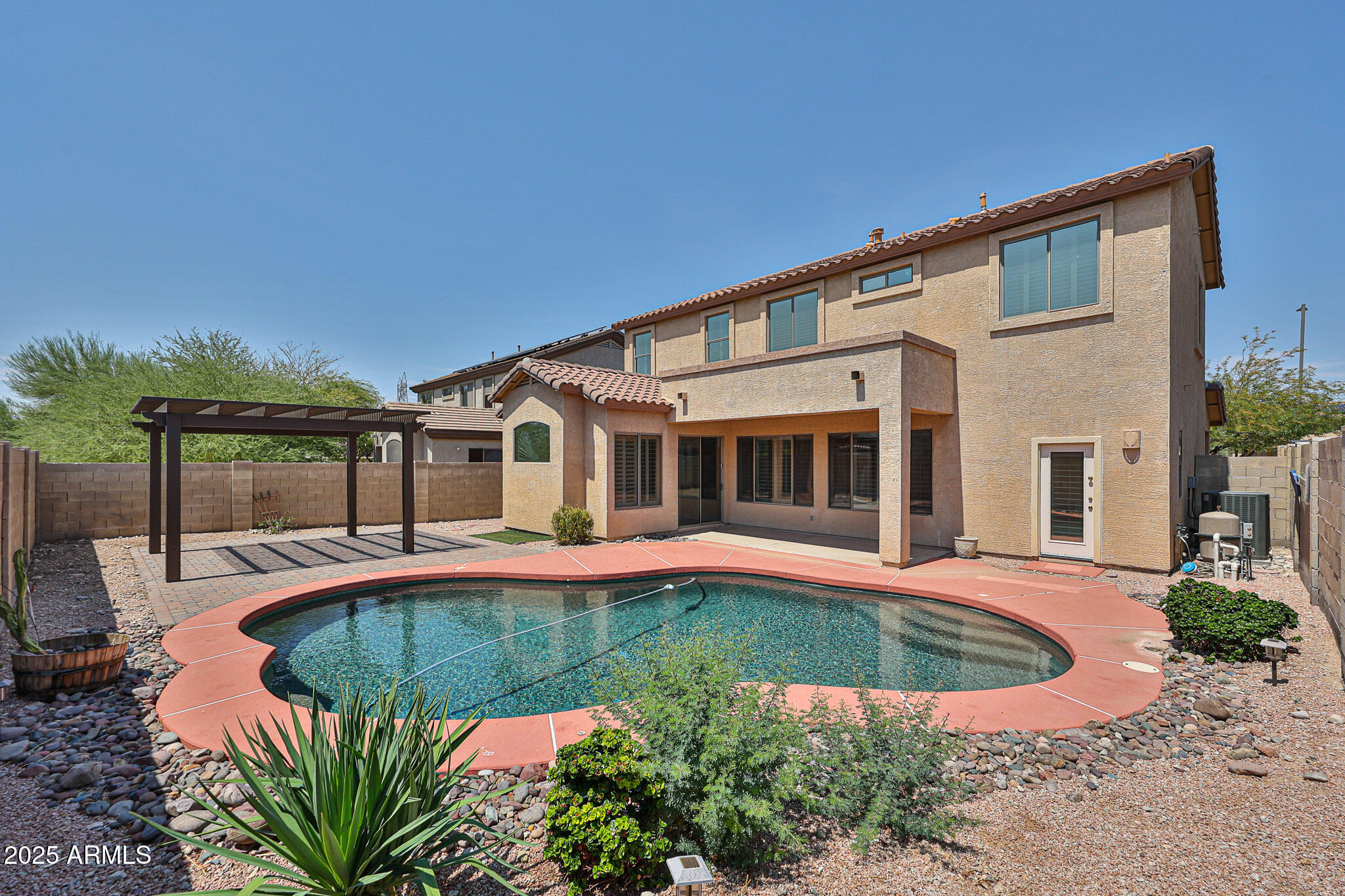 17453 W ROCK LEDGE Road