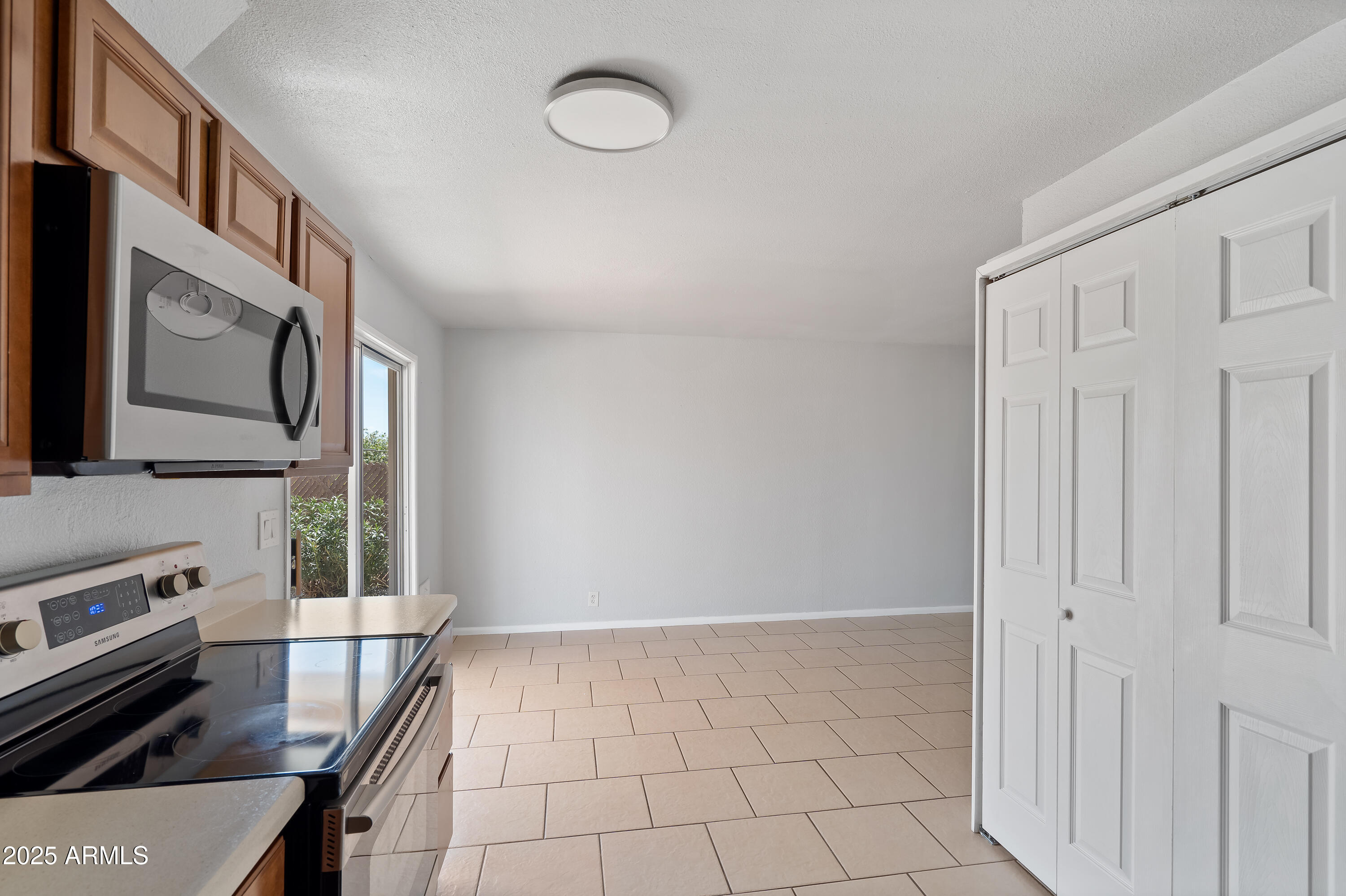 VERDE MEADOWS - Residential