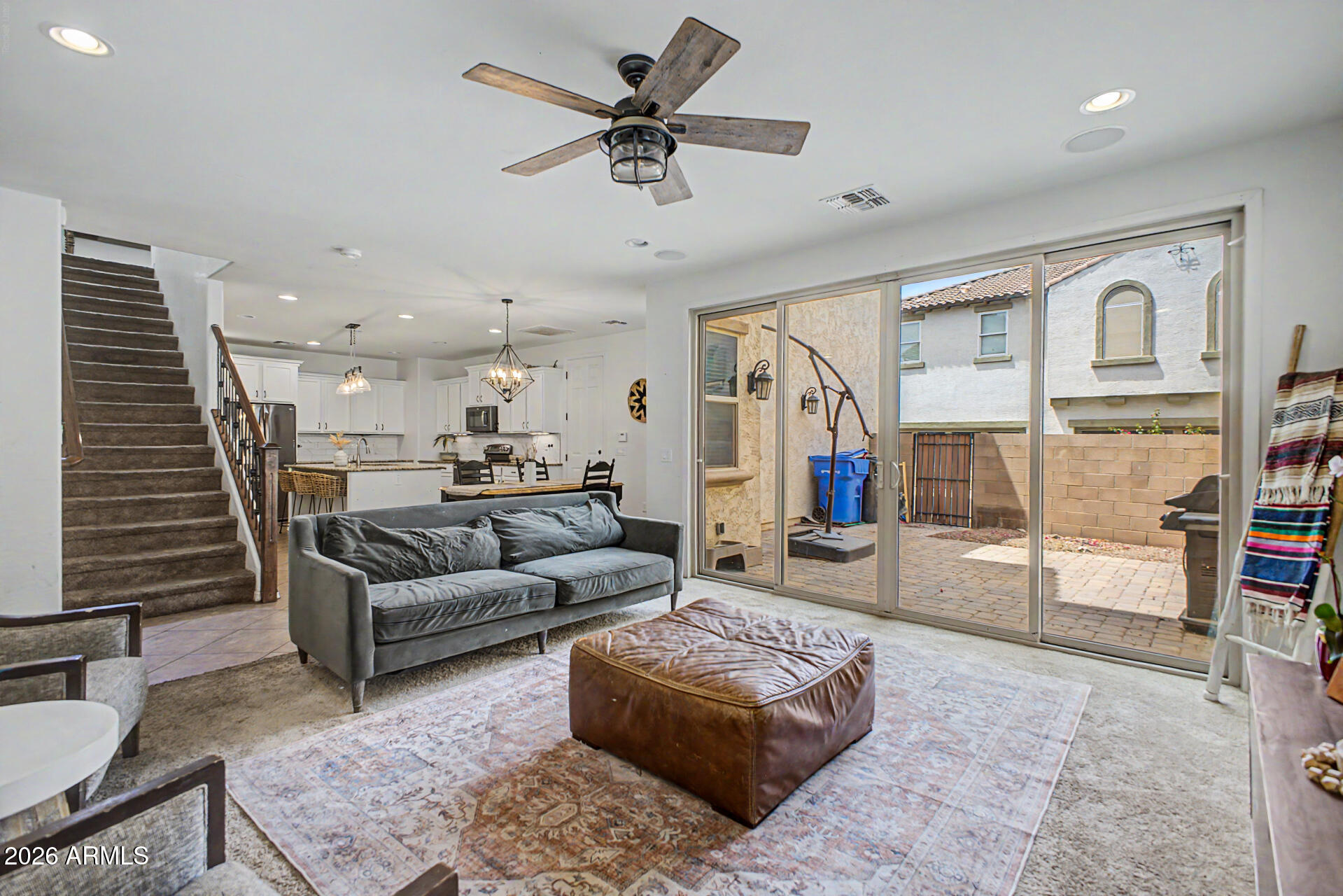 921 S ANNIE Lane