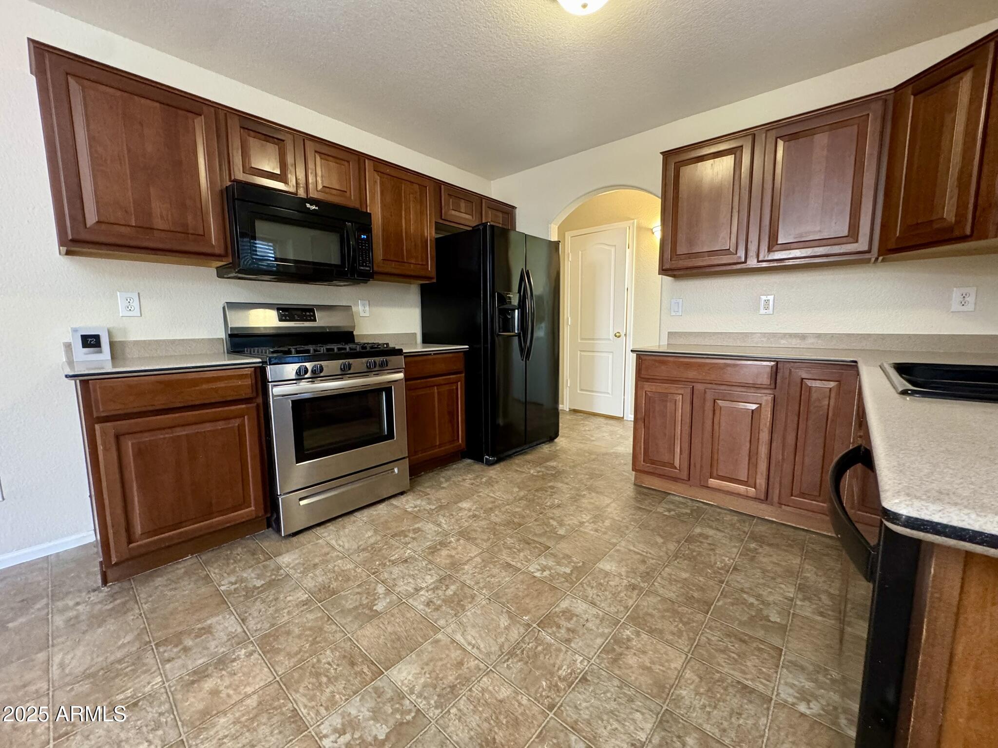 2344 W WHITE FEATHER Lane