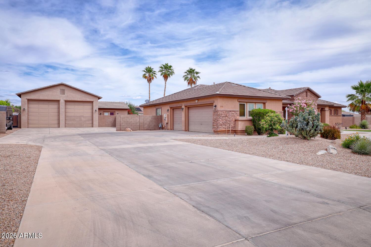 14408 W DESERT COVE Road