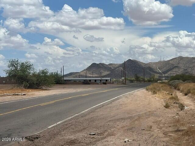 001 SE Hanna Road -