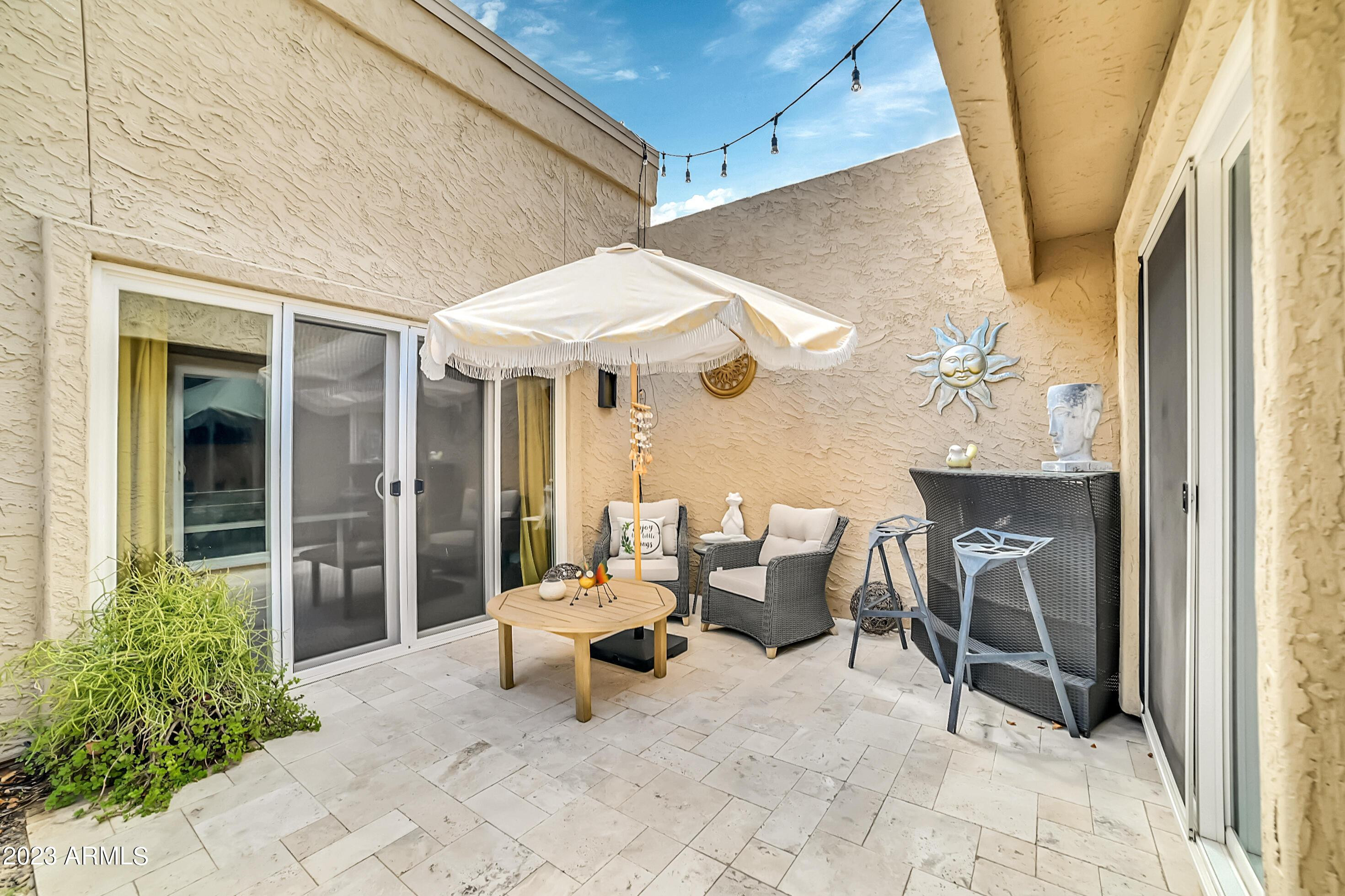 8161 E DEL CUARZO Drive