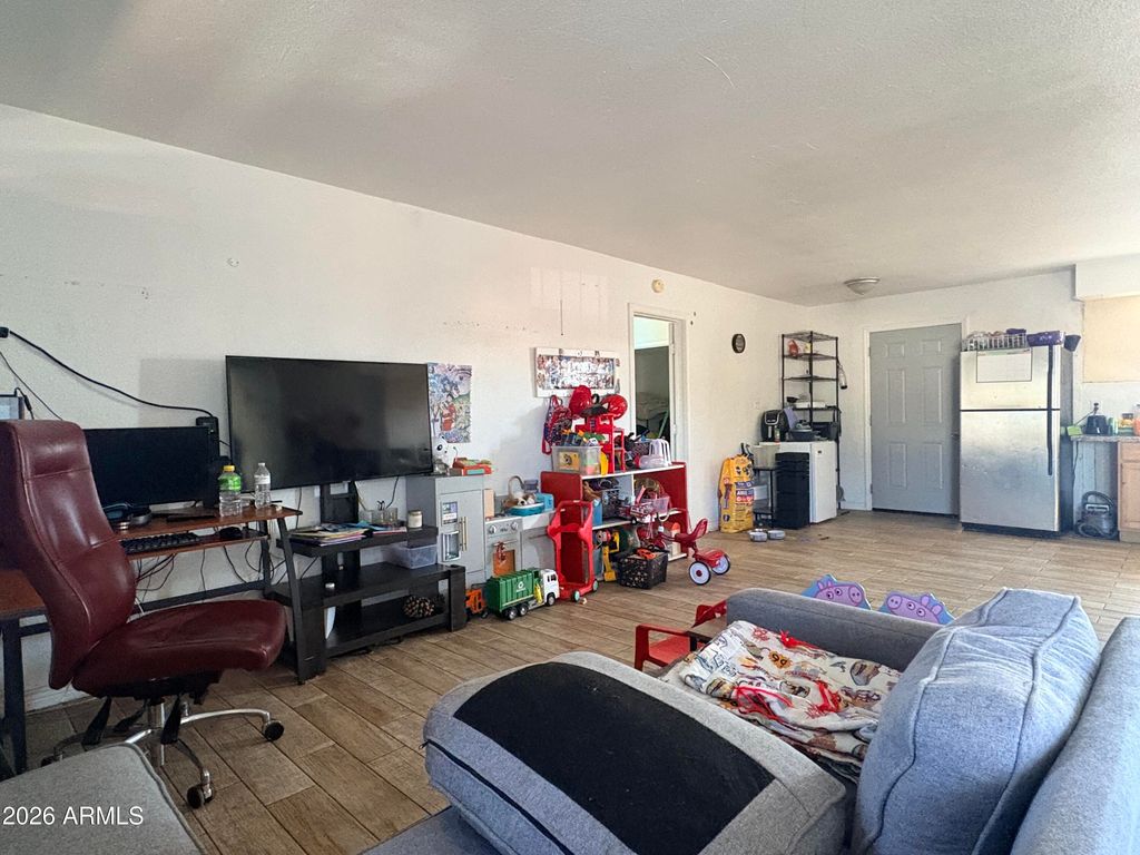 Photo of 5619 W La Reata Avenue, Phoenix, AZ 85035 (MLS # 6974256)