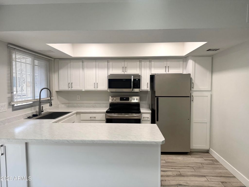 Photo of 6678 N 43rd Avenue, Glendale, AZ 85301 (MLS # 6977707)