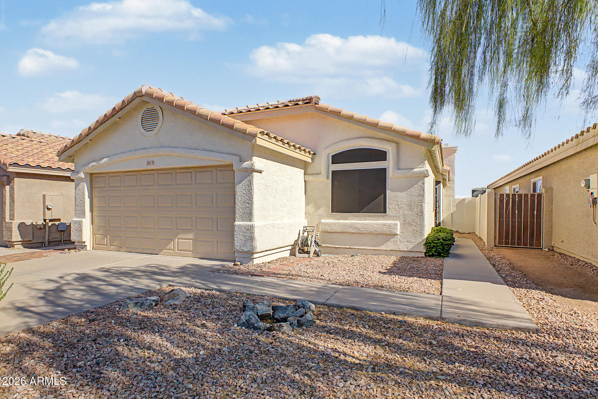 2019 E GLENHAVEN Drive