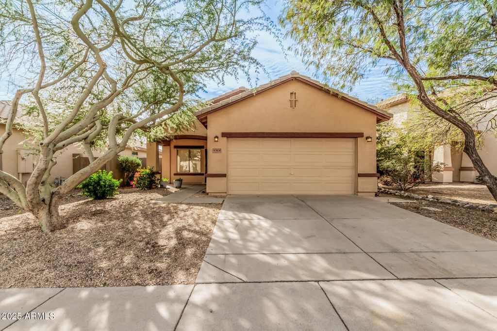 Photo of 40808 N Hearst Drive, Anthem, AZ 85086 (MLS # 6961231)