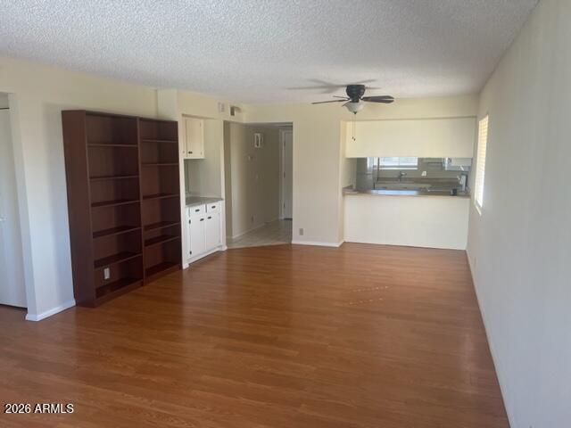 4150 E CACTUS Road 213