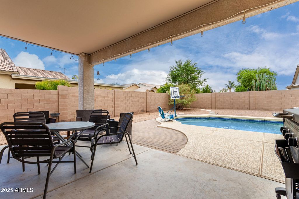 Photo of 1573 E Bowman Drive, Casa Grande, AZ 85122 (MLS # 6932267)