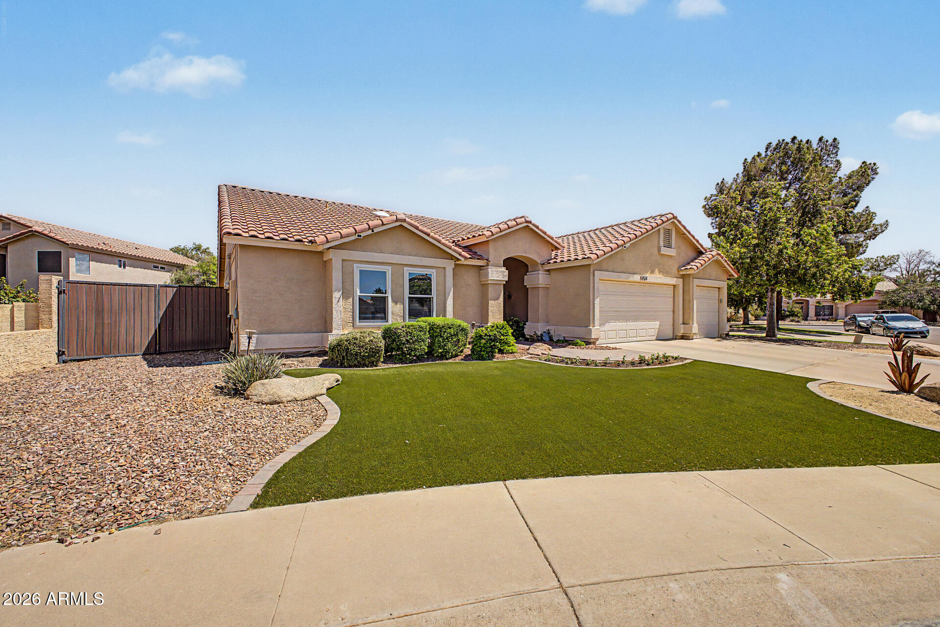 5908 W MANZANITA Court