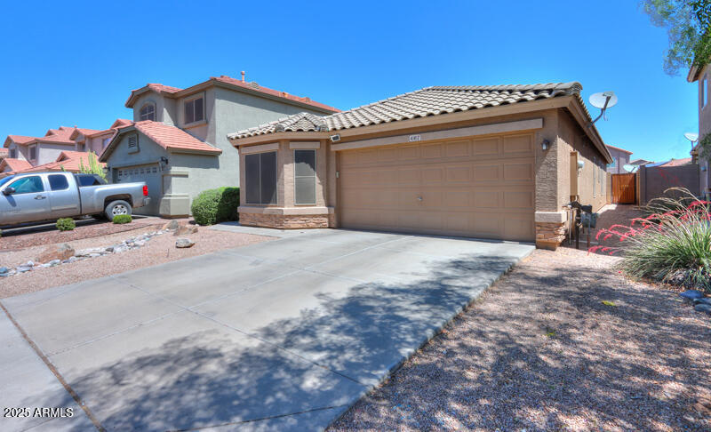 41812 W SUNLAND Drive