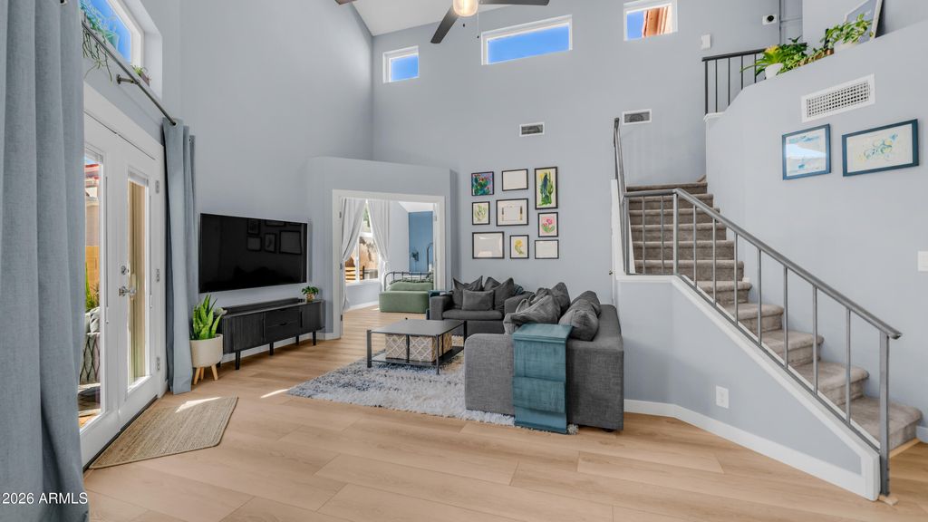 Photo of 1045 E Sunburst Lane, Tempe, AZ 85284 (MLS # 6995330)