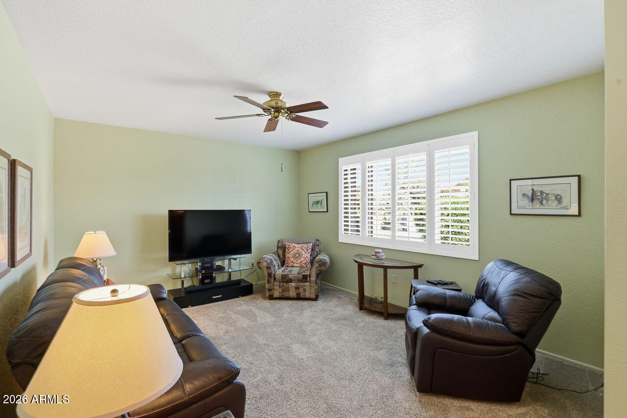 1930 E CALLE DE ARCOS --