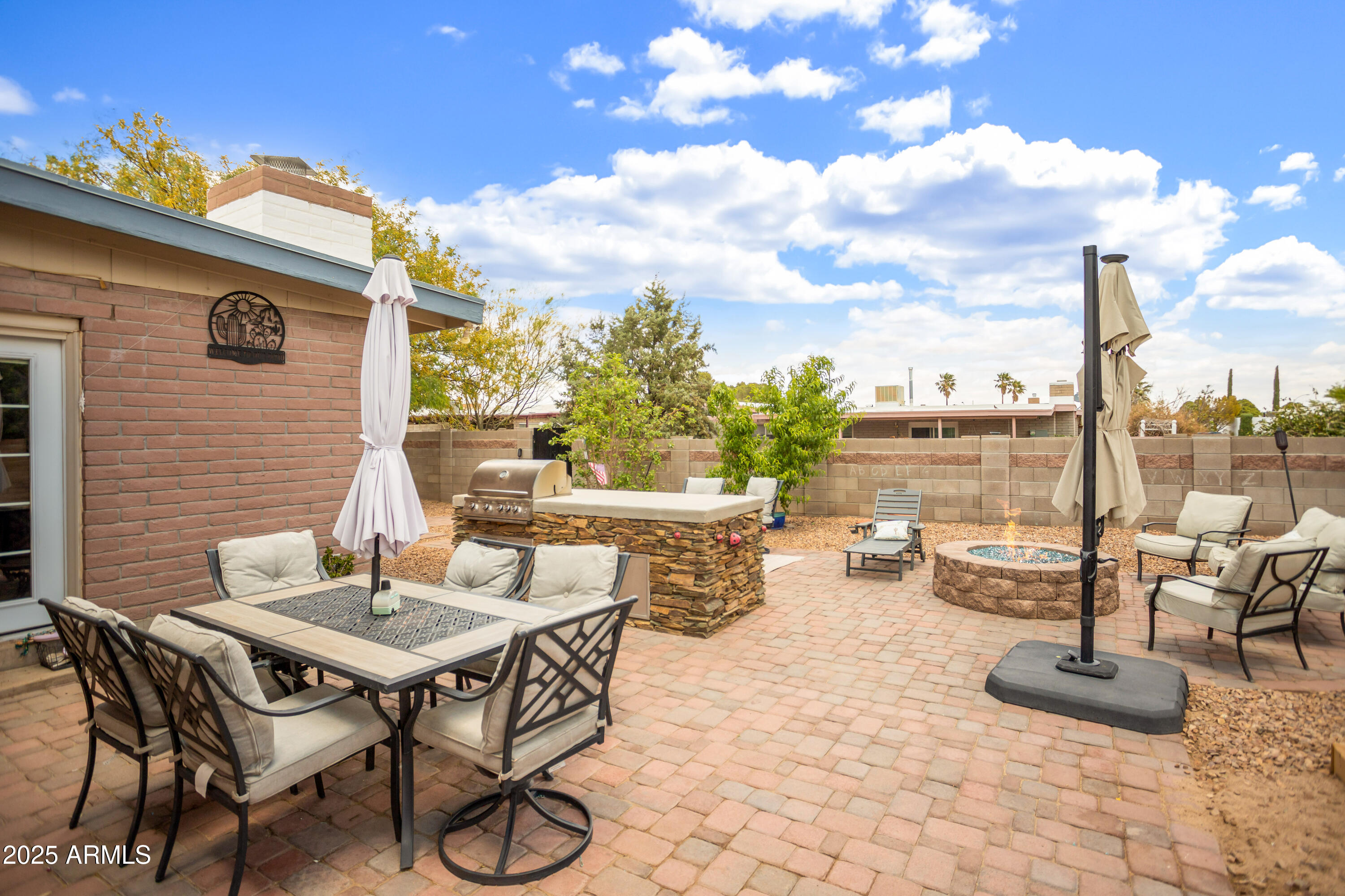 TOWN & COUNTRY ESTATES 12 - Residential