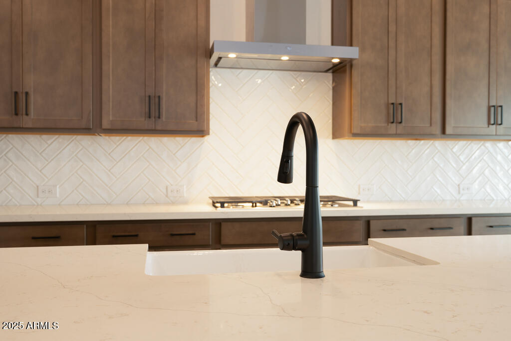 40165 N Alameda Drive