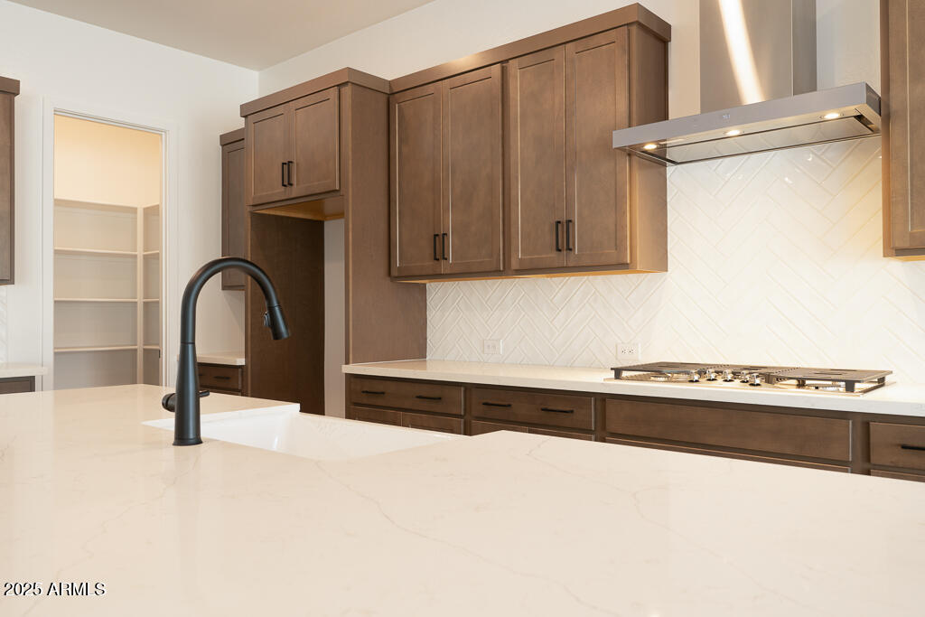 40165 N Alameda Drive