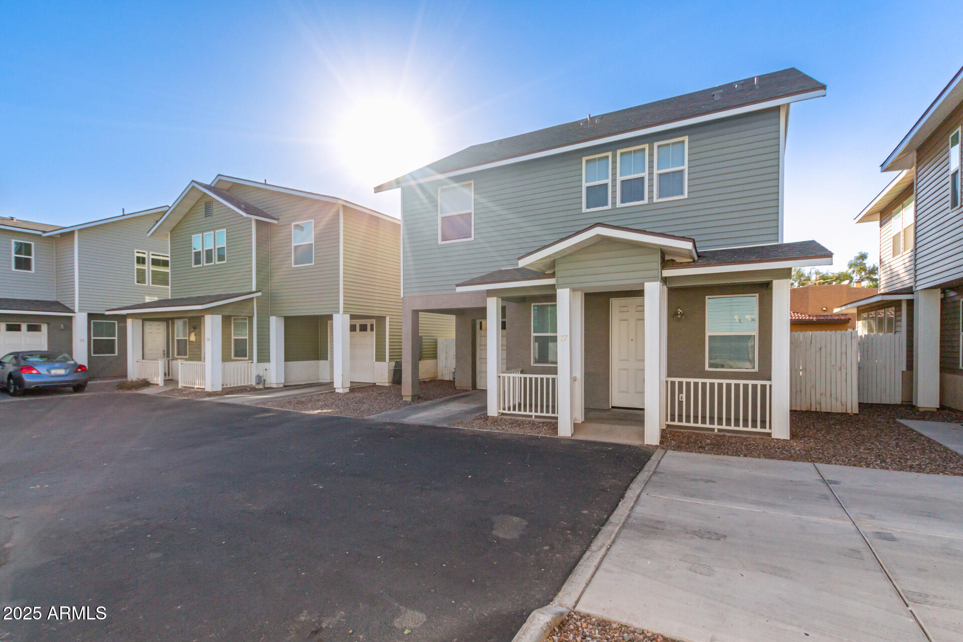 3218 W GLENDALE Avenue 27