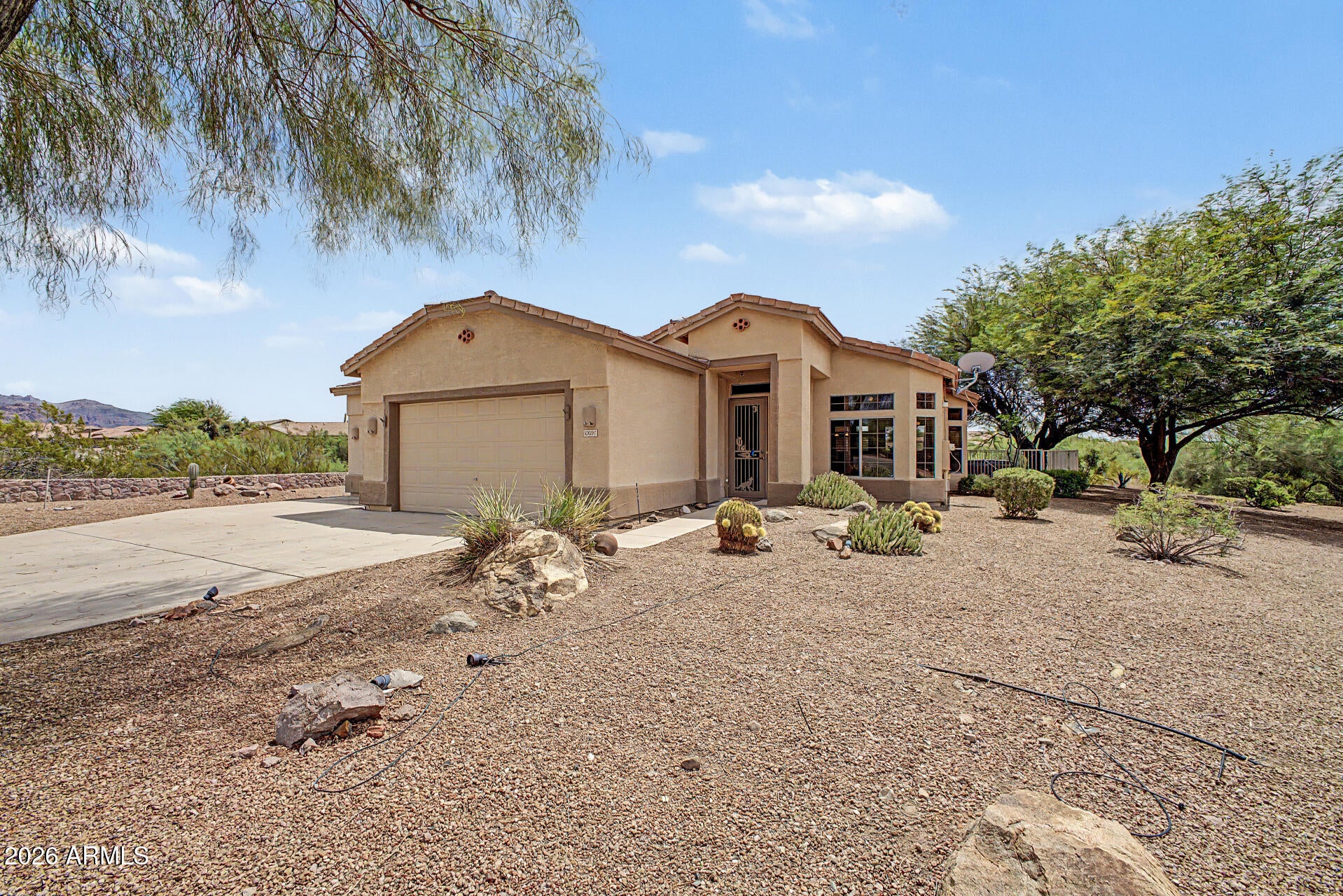 10097 E GOLDEN RIM Circle