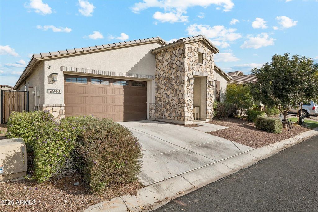 Photo of 19946 W W Glenrosa Drive Drive, Litchfield Park, AZ 85340 (MLS # 6966627)