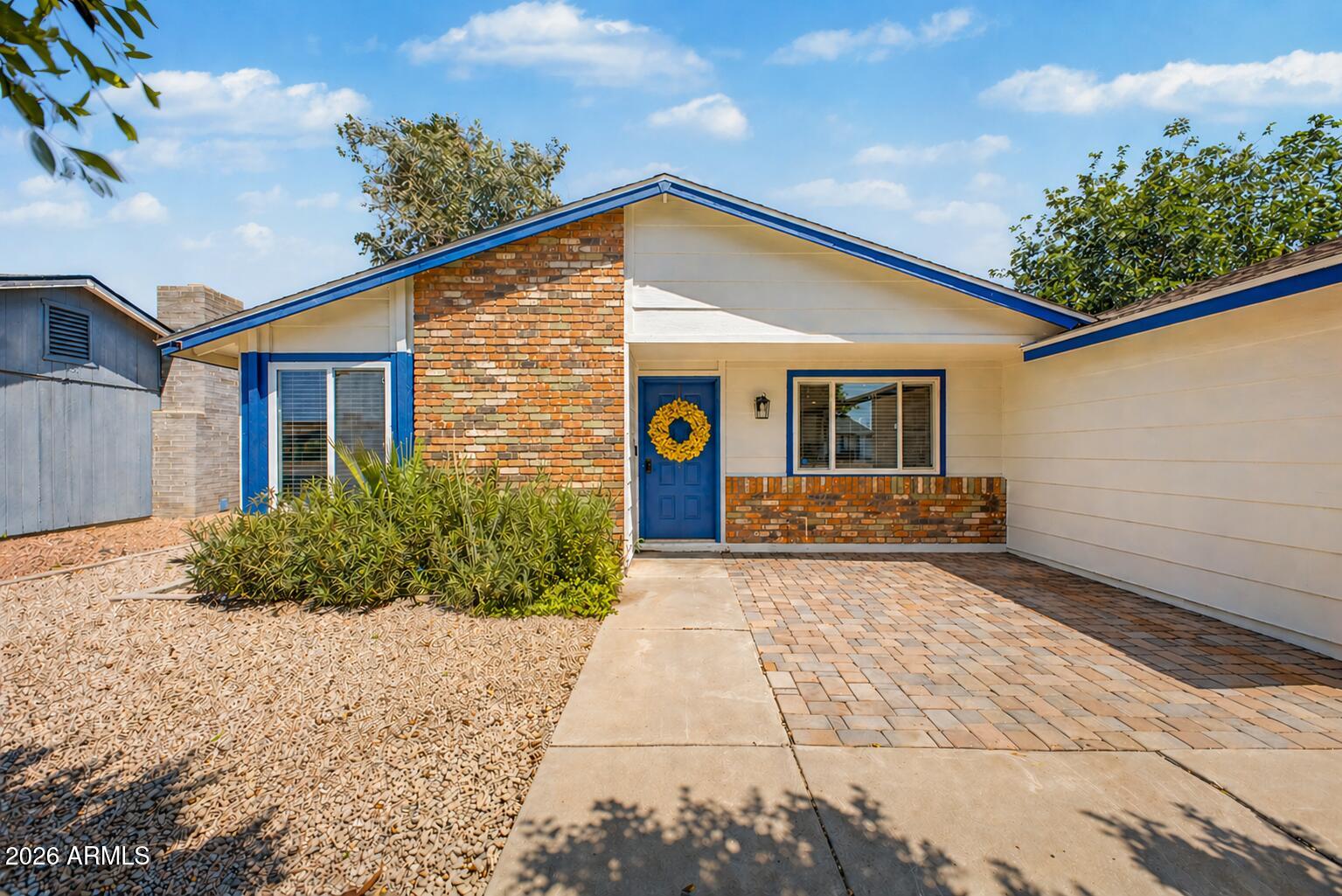 2115 N CENTRAL Drive