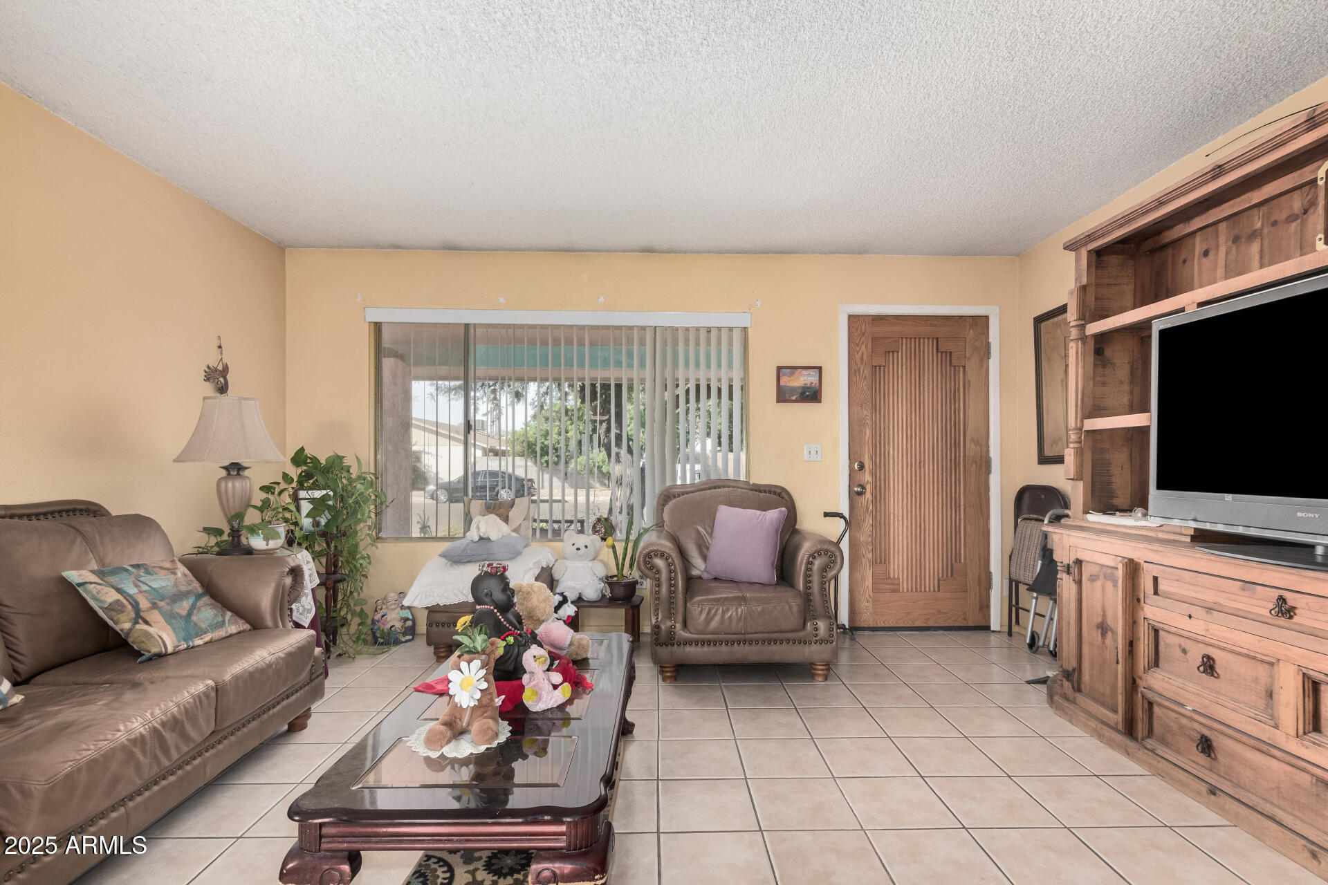 2937 S PENNINGTON Avenue