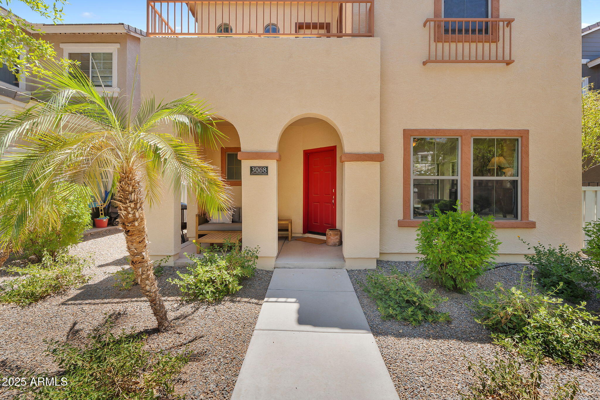 3068 E TAMARISK Street