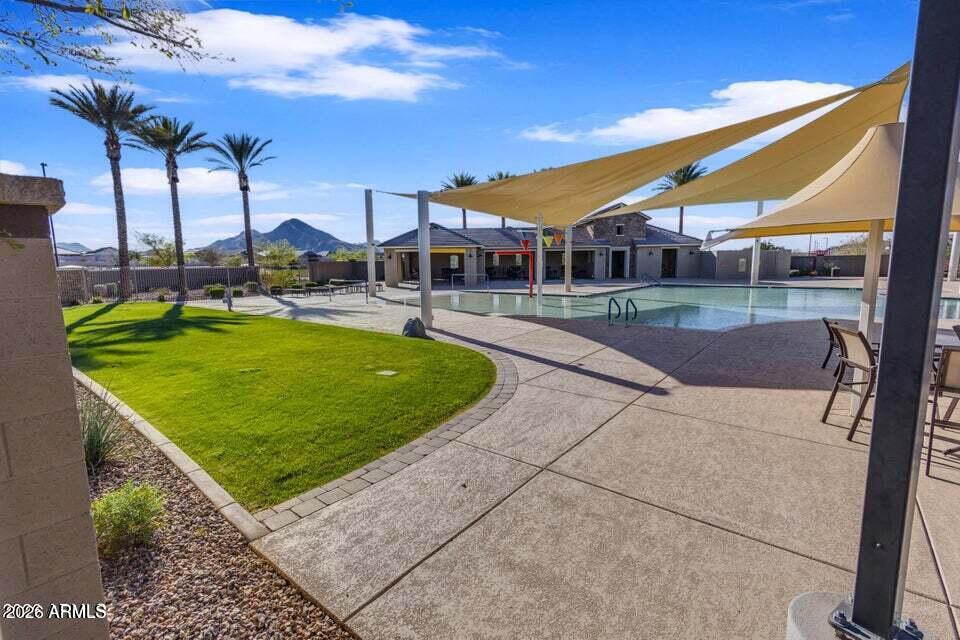 FULTON HOMES PROMENADE - Residential