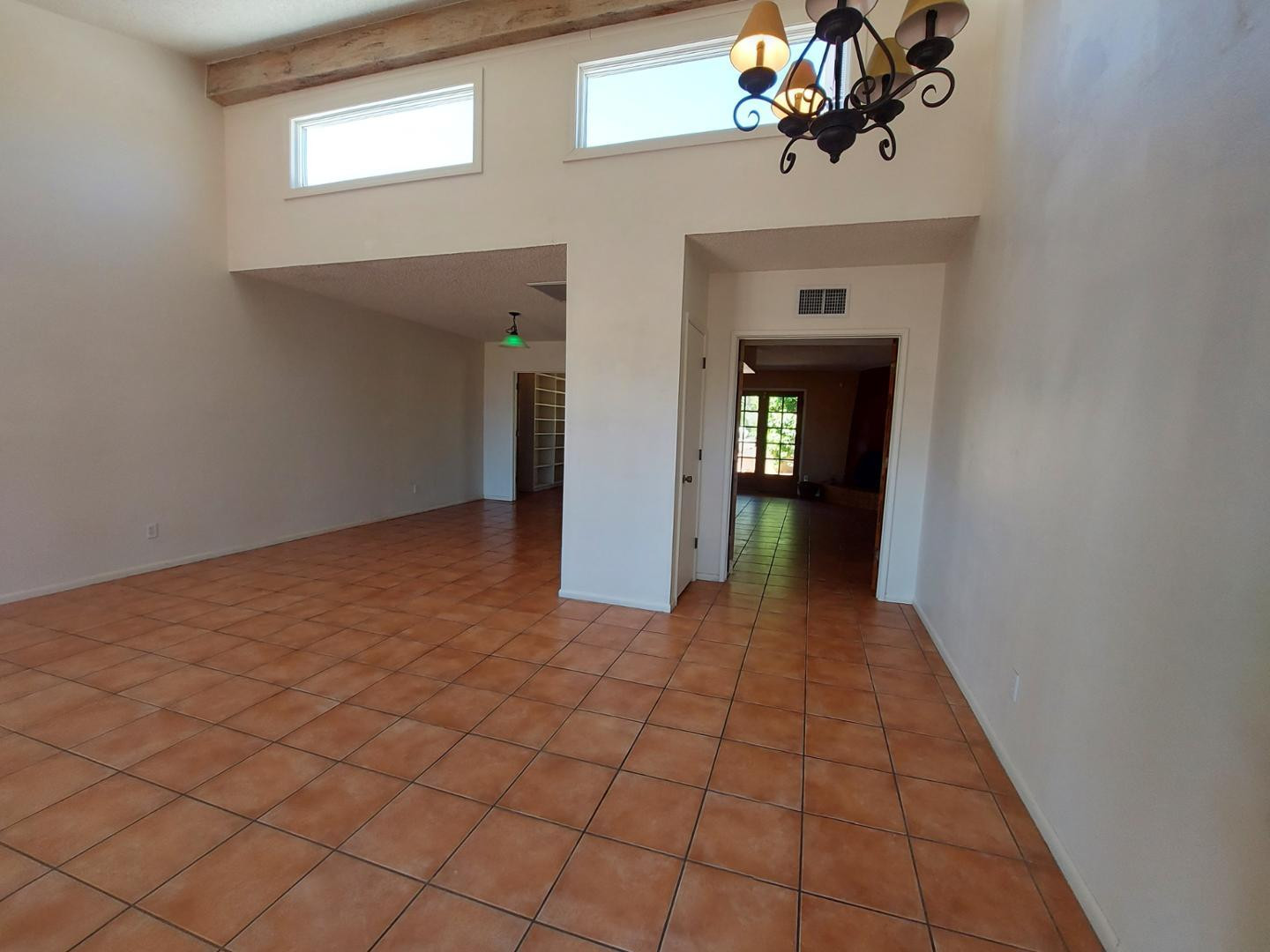 2604 Inverrary Drive