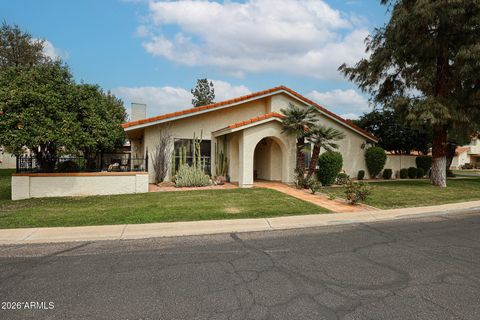 Photo of 7720 N Pinesview Drive, Scottsdale, AZ 85258 (MLS # 6986229)