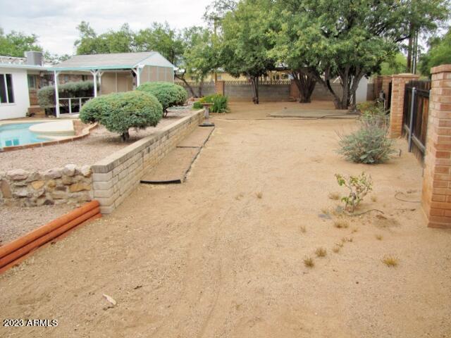 VILLAGE MEADOWS RANCH ESTATES - Residential