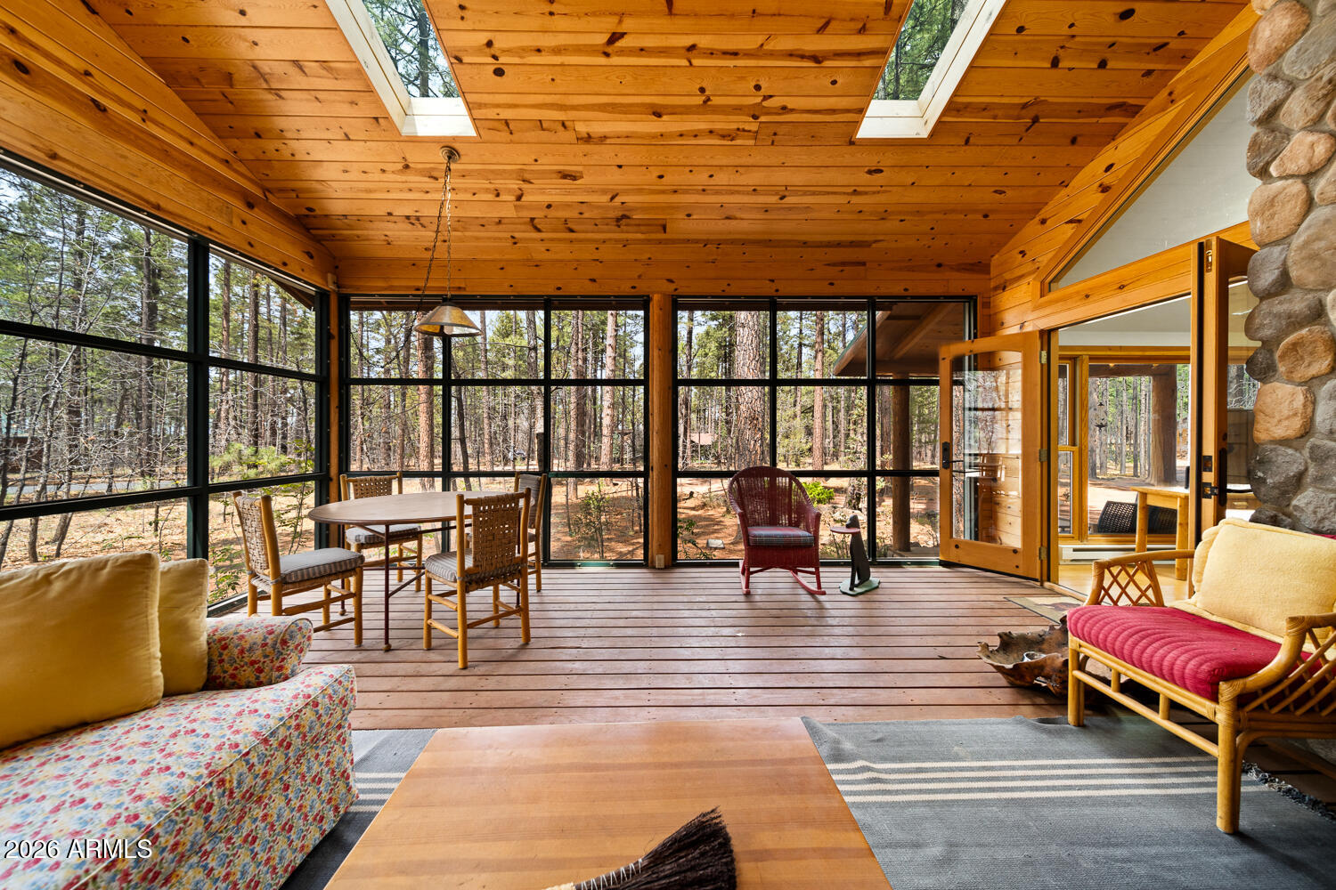 WHITE MOUNTAIN SUMMER HOMES - Residential
