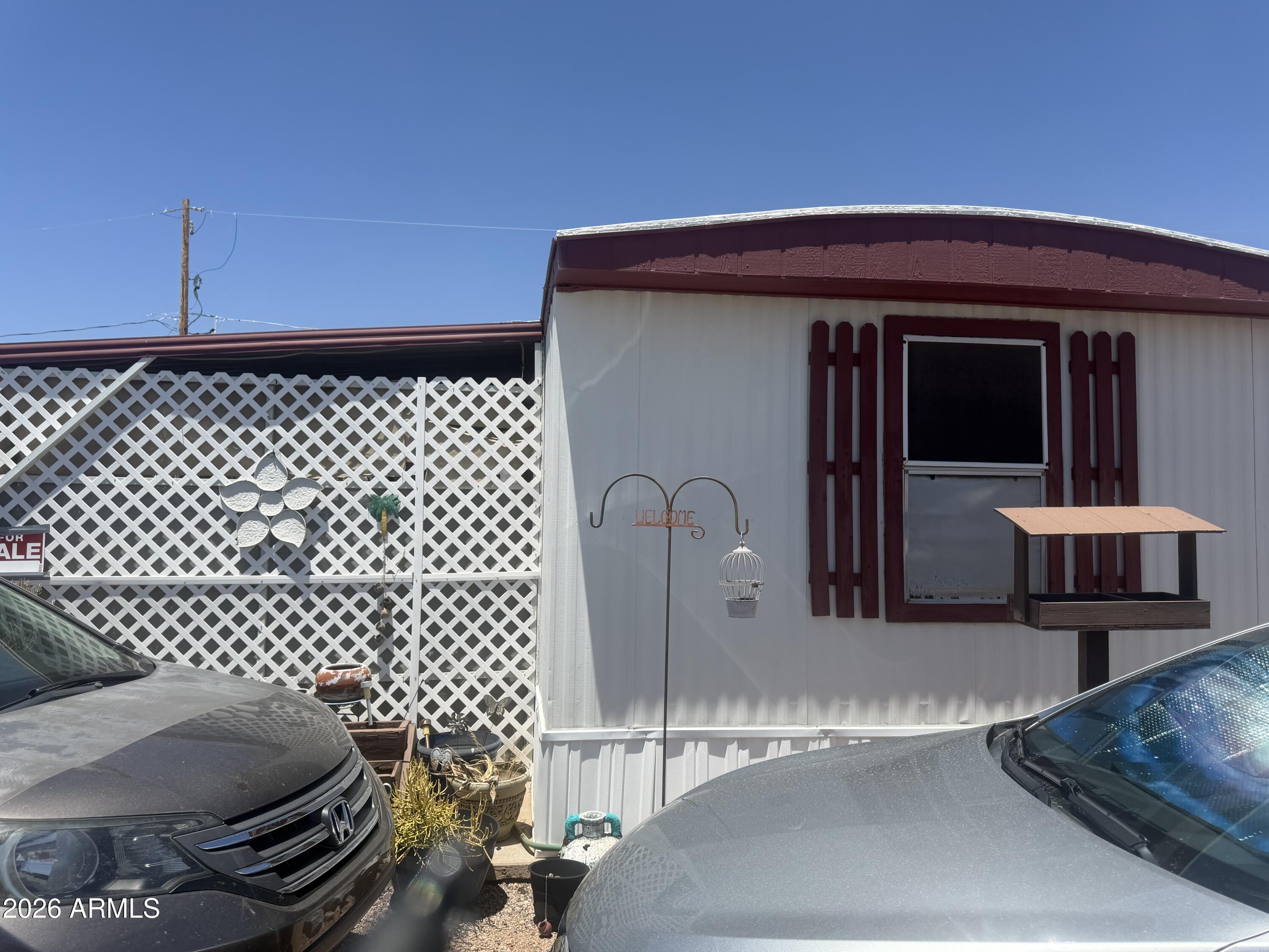 925 N Plaza Drive 40