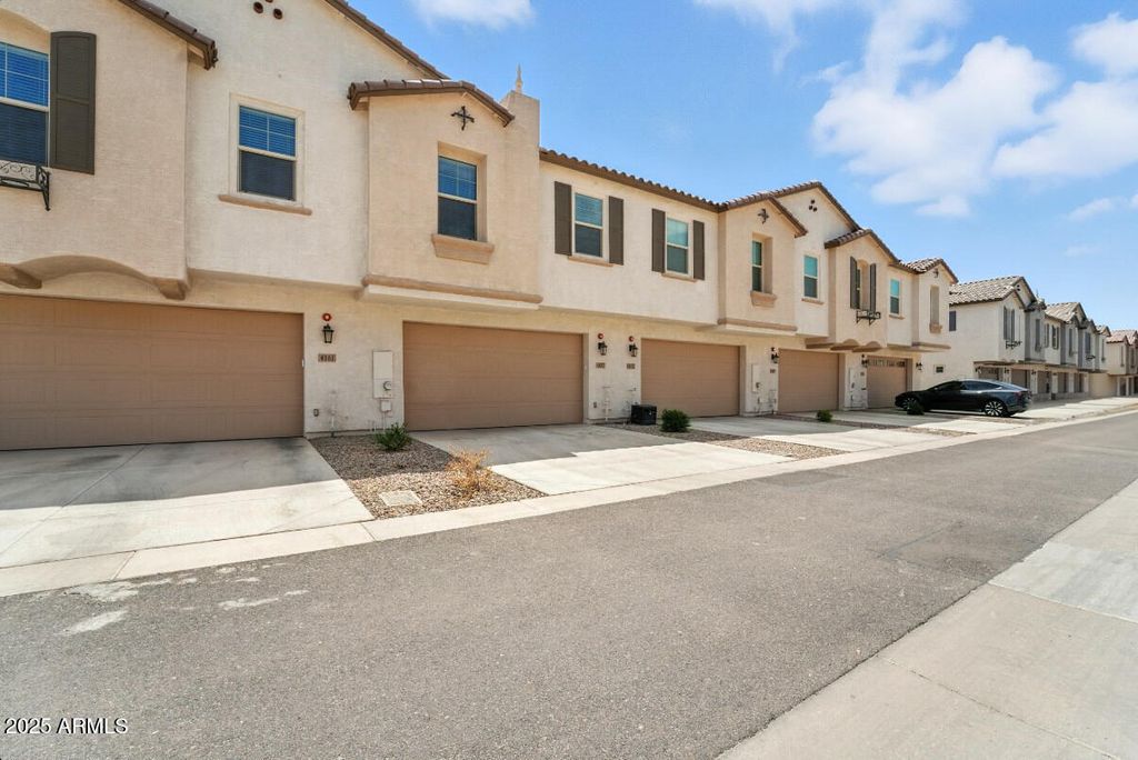 Photo of 4102 E Pinto Drive, Gilbert, AZ 85296 (MLS # 6930911)