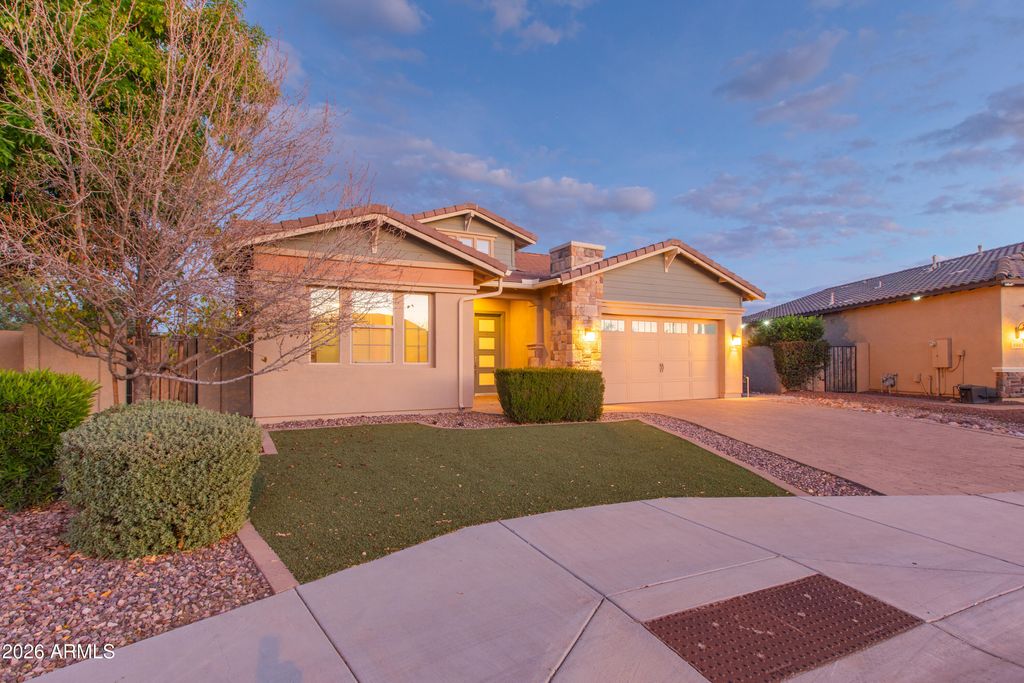 Photo of 3345 E Tonto Drive, Gilbert, AZ 85298 (MLS # 6987484)