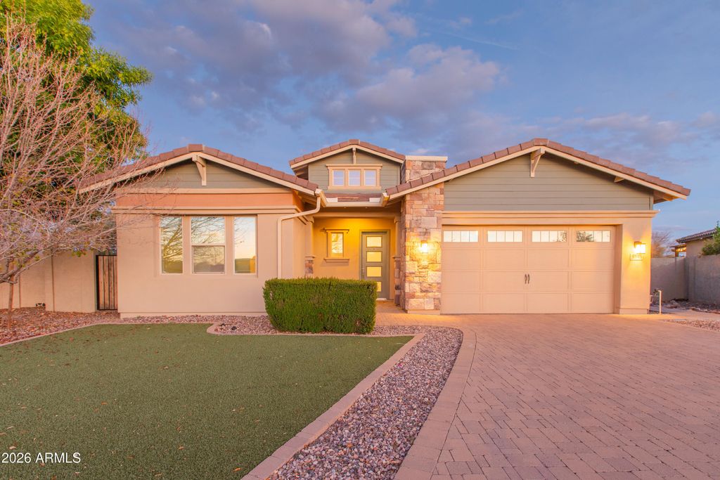 Photo of 3345 E Tonto Drive, Gilbert, AZ 85298 (MLS # 6987484)