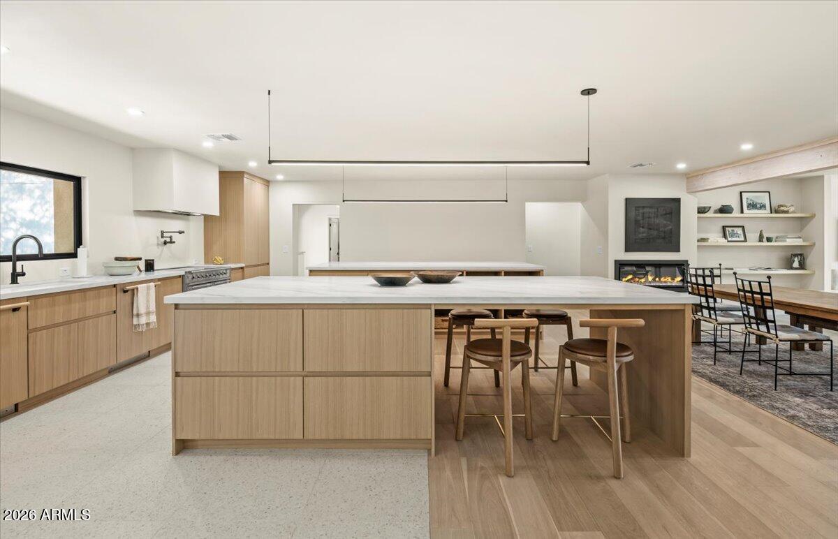 SHORT HILLS - Residential