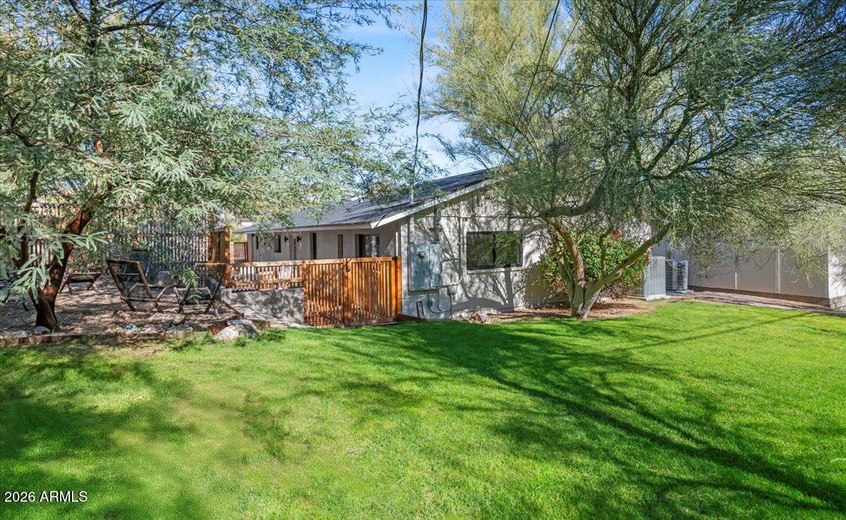 SHORT HILLS - Residential