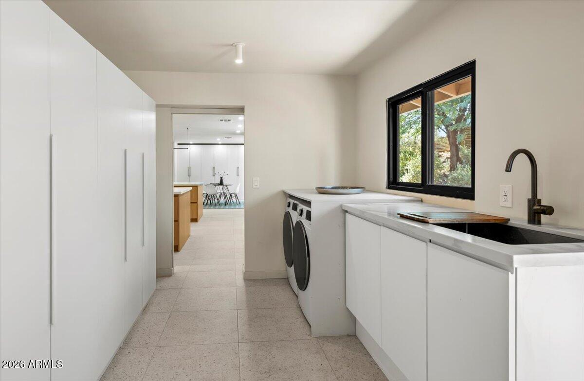 SHORT HILLS - Residential