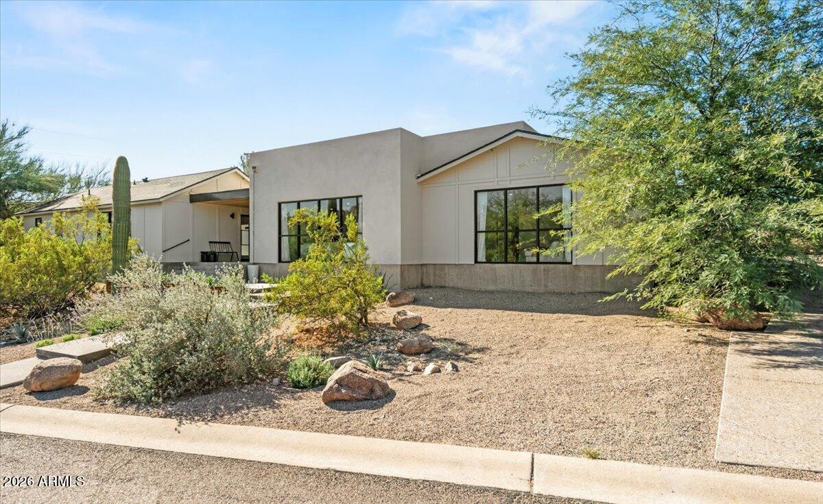 SHORT HILLS - Residential