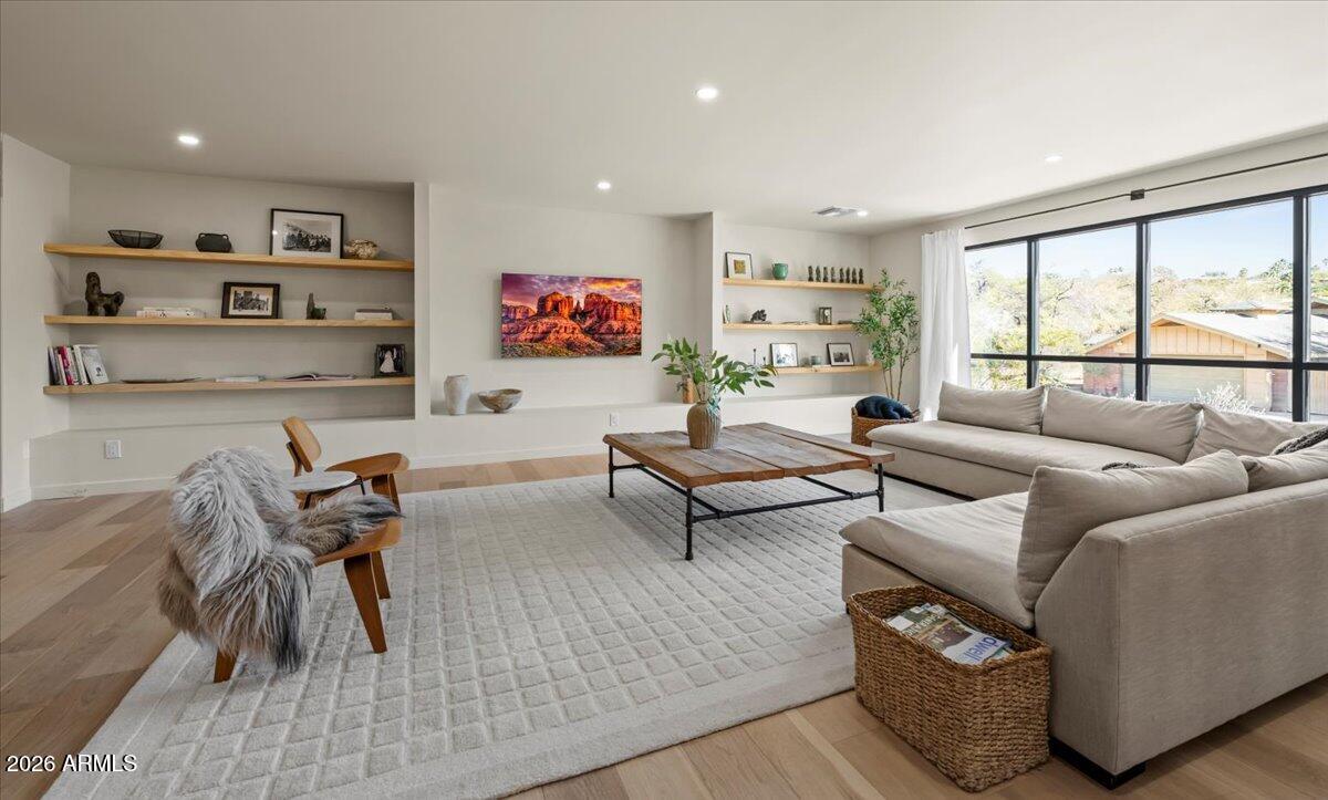 SHORT HILLS - Residential