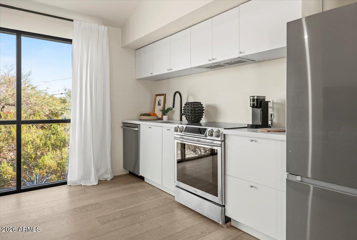 SHORT HILLS - Residential
