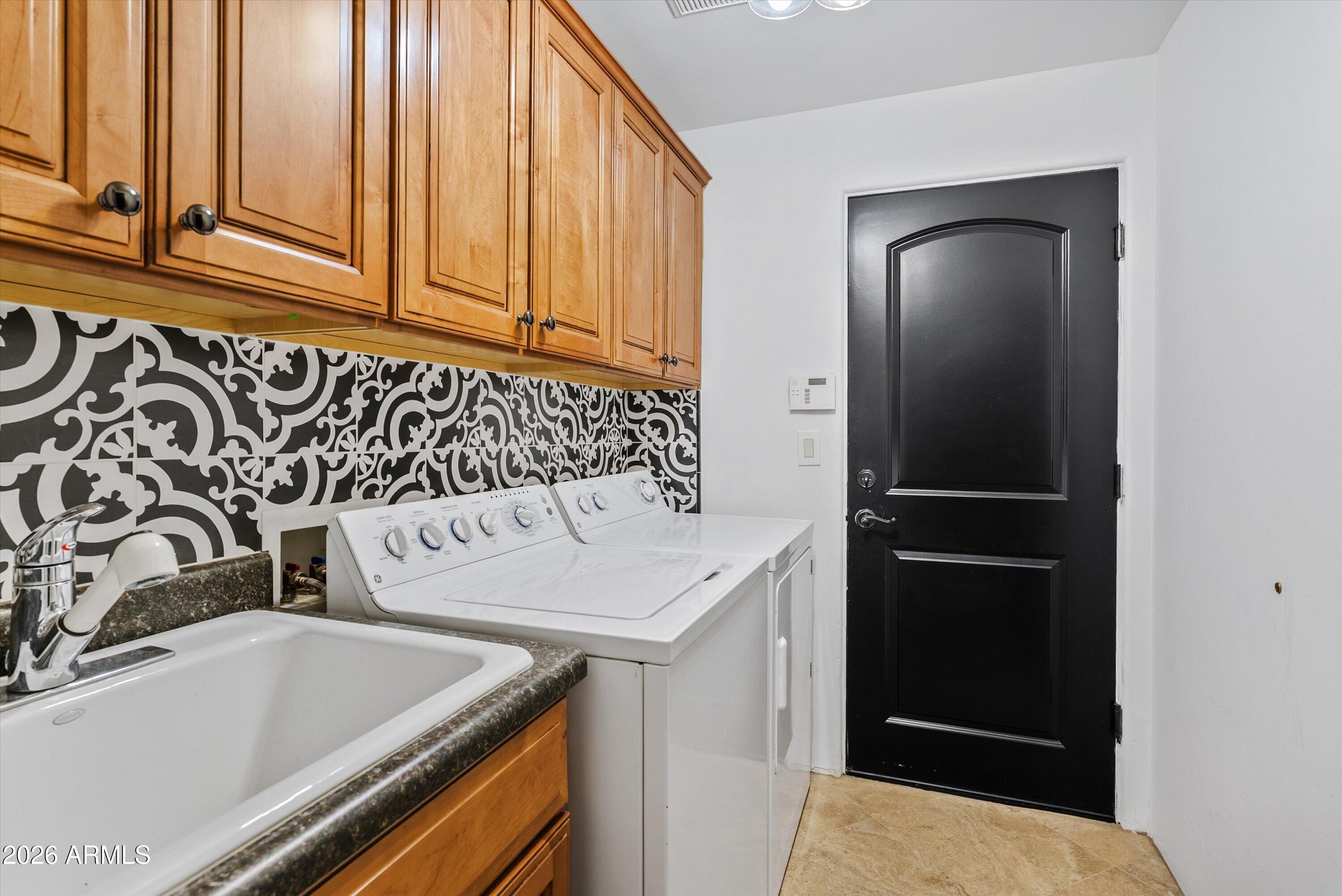MONTACINO CAREFREE CONDOMINIUM - Residential