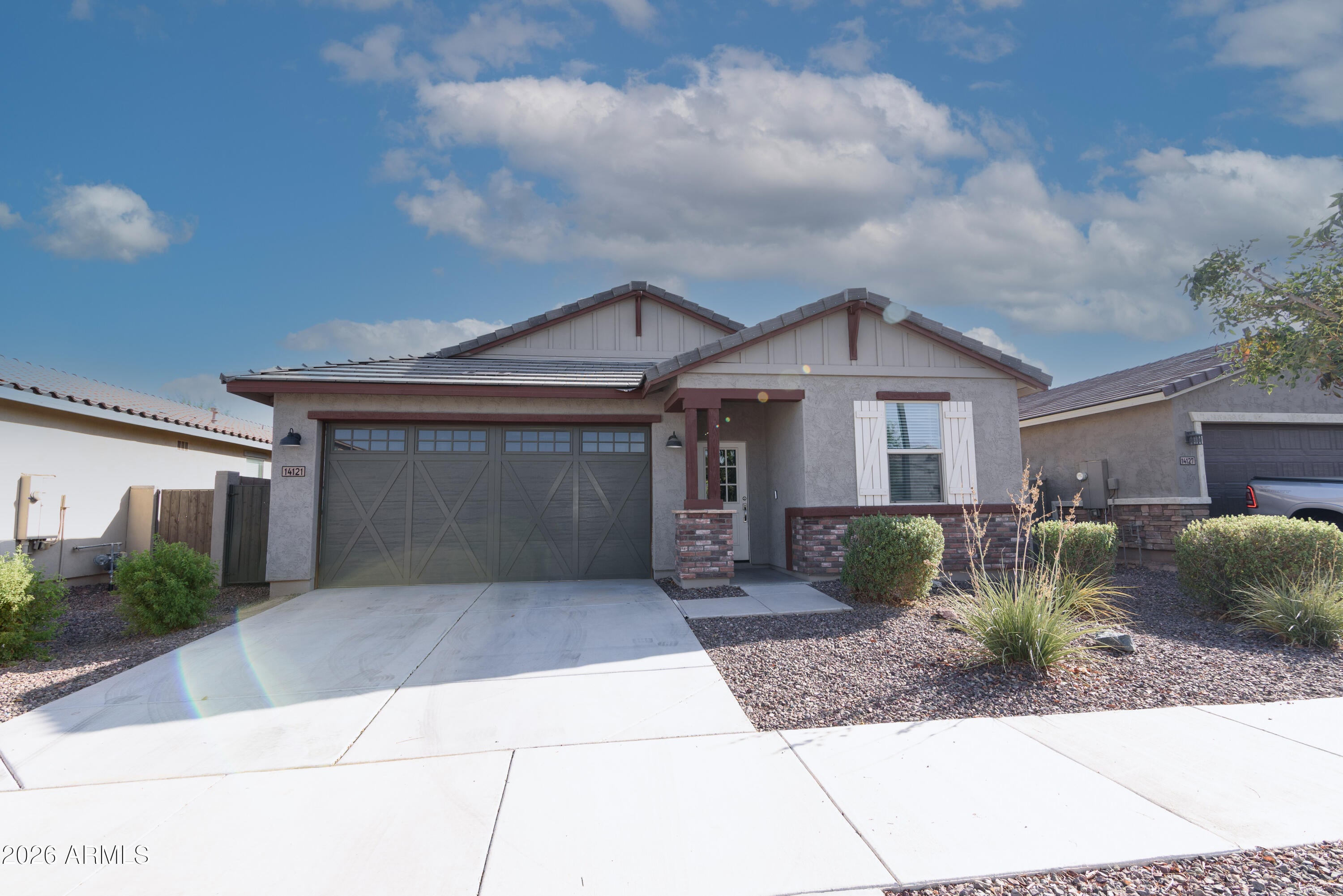 14121 W SURREY Drive