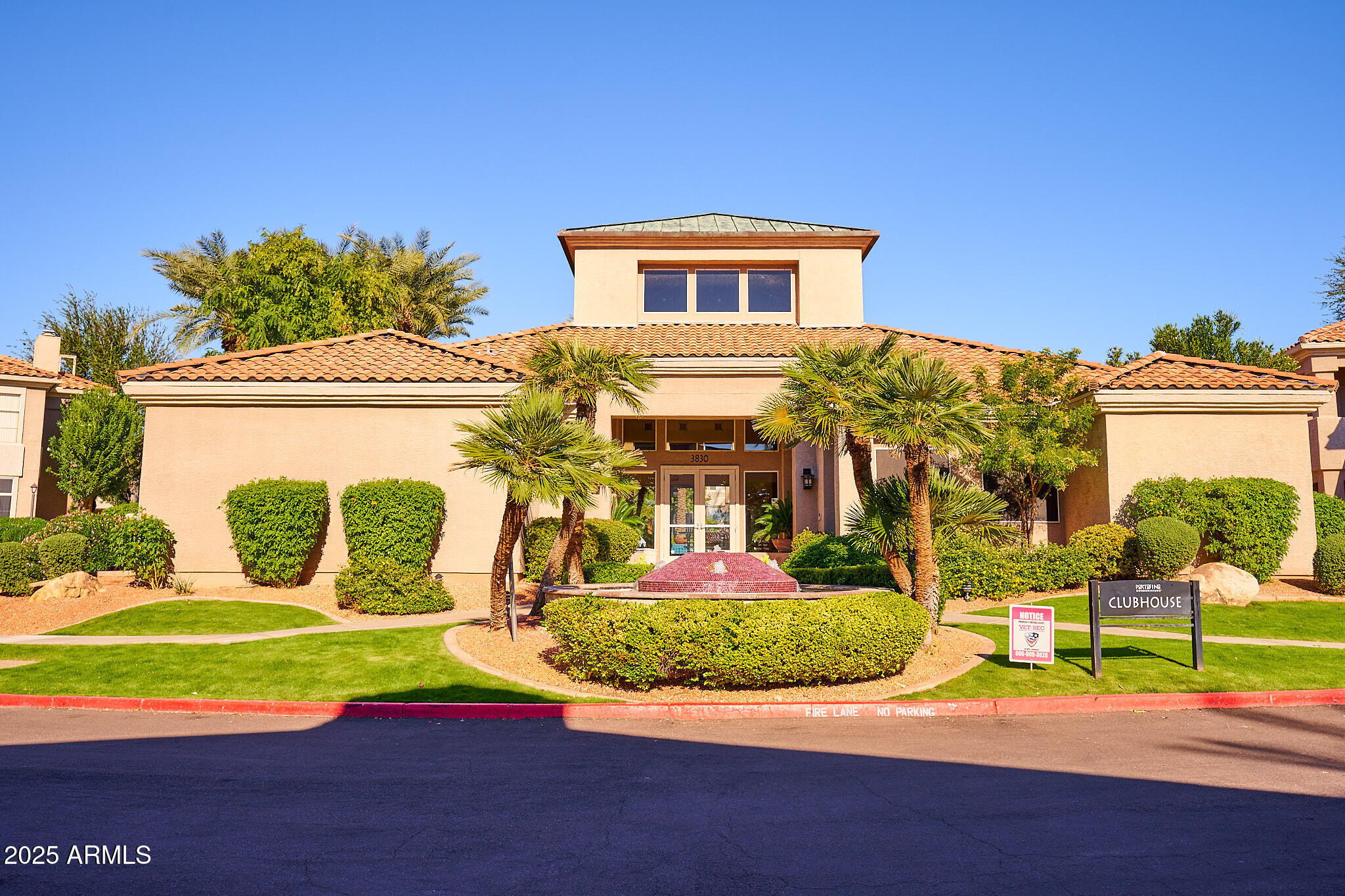 3830 E LAKEWOOD Parkway 1146